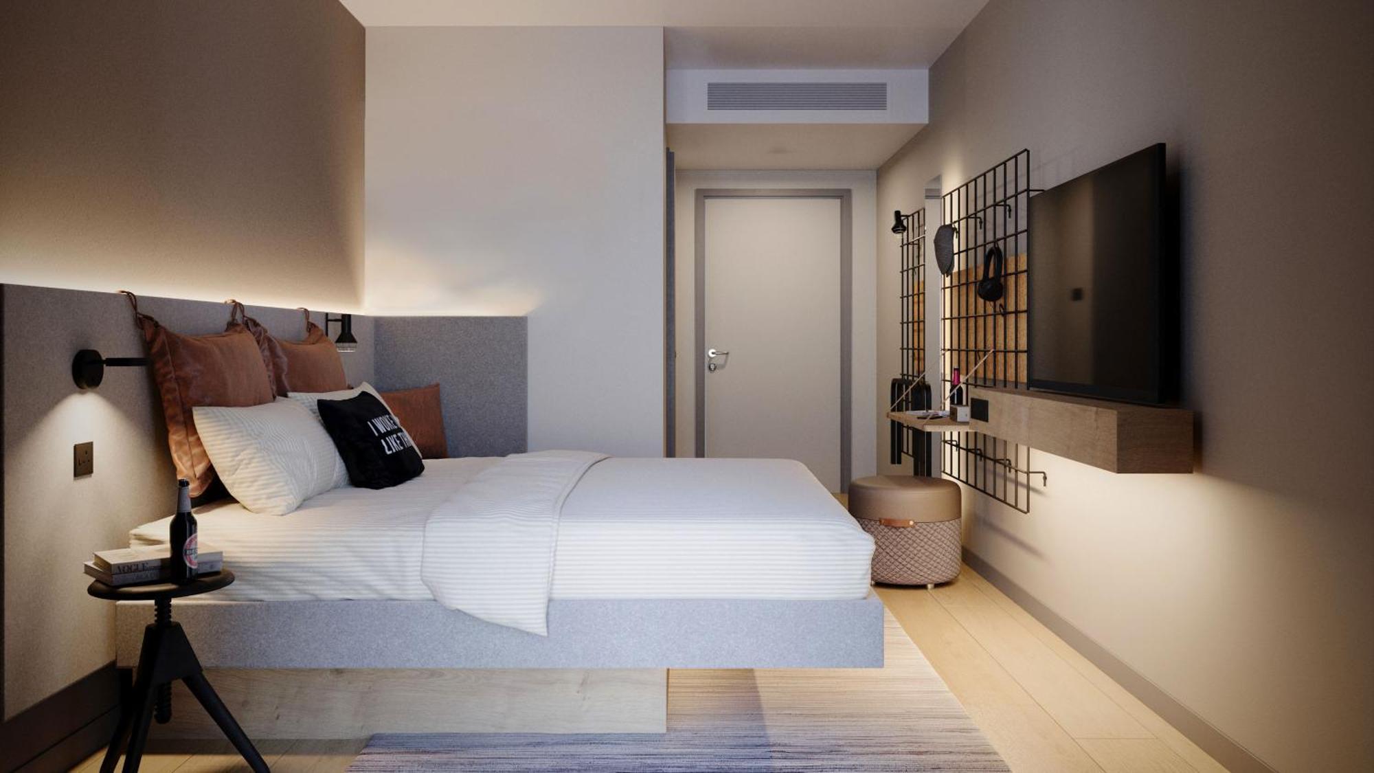 Moxy Hotel *